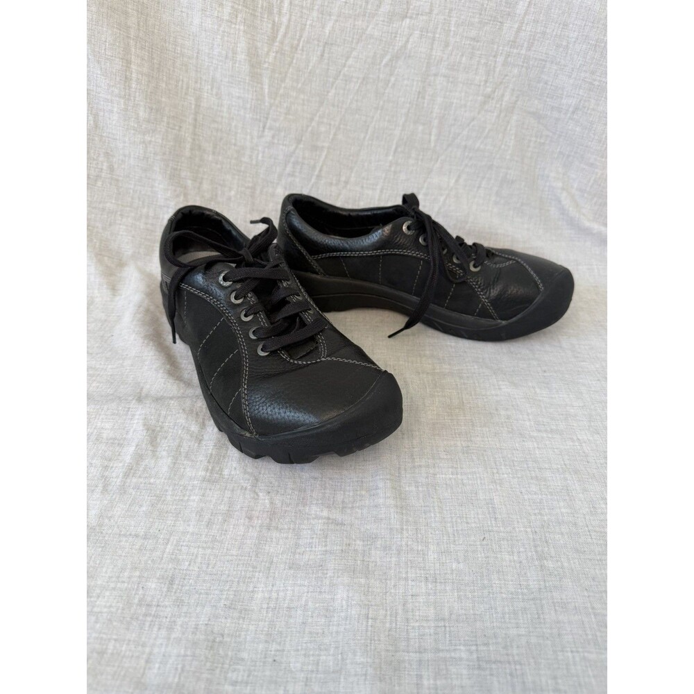 Keen Sneakers Presidio Womens 9.5 Black Leather Walking Shoes Oxfords 1011400